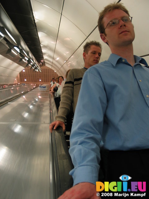 3274 Pepijn Dan On Underground Escalator